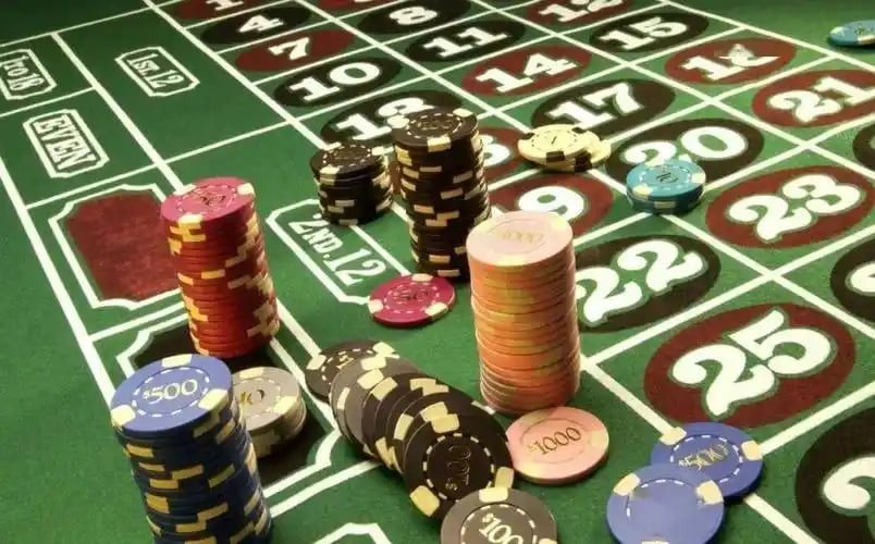 Meja Speed Baccarat langsung dengan dealer profesional di platform mandiuang